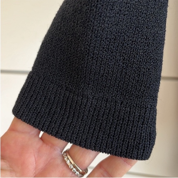 St. John Black Crew Neck Sweater Classic Knit Design - Picture 4 of 5